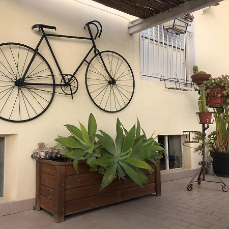 Bellavista Bike Stop Спольторе Экстерьер фото